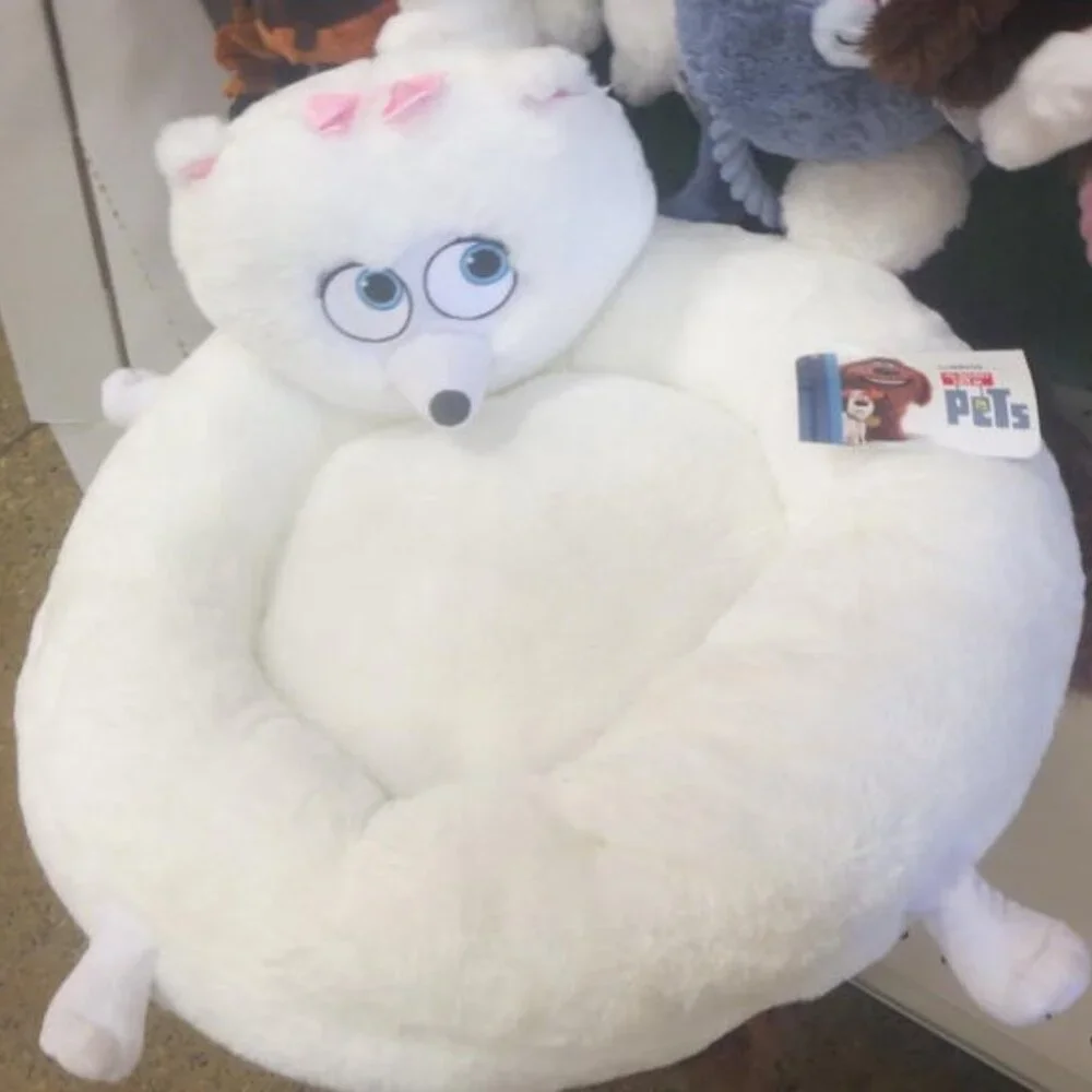 ***Not For Sale: In Search of: Gidget Secret Life of Pets- Pet Bed